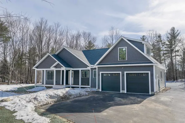 $899,000 | 70 Hatch Corner Road, Meredith, NH 03253