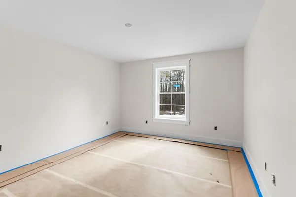 $899,000 | 70 Hatch Corner Road, Meredith, NH 03253