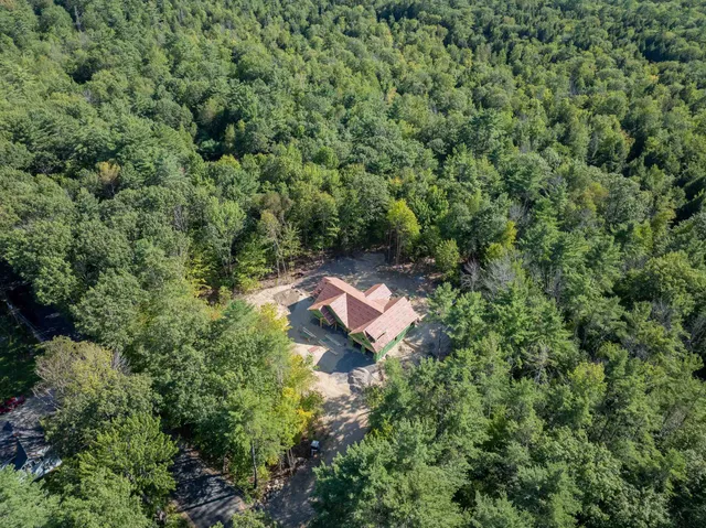 $899,000 | 70 Hatch Corner Road, Meredith, NH 03253