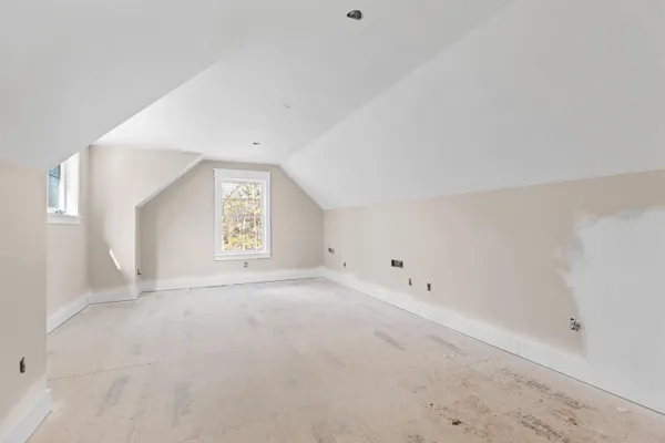 $899,000 | 70 Hatch Corner Road, Meredith, NH 03253