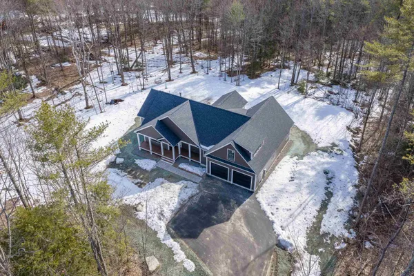 $899,000 | 70 Hatch Corner Road, Meredith, NH 03253