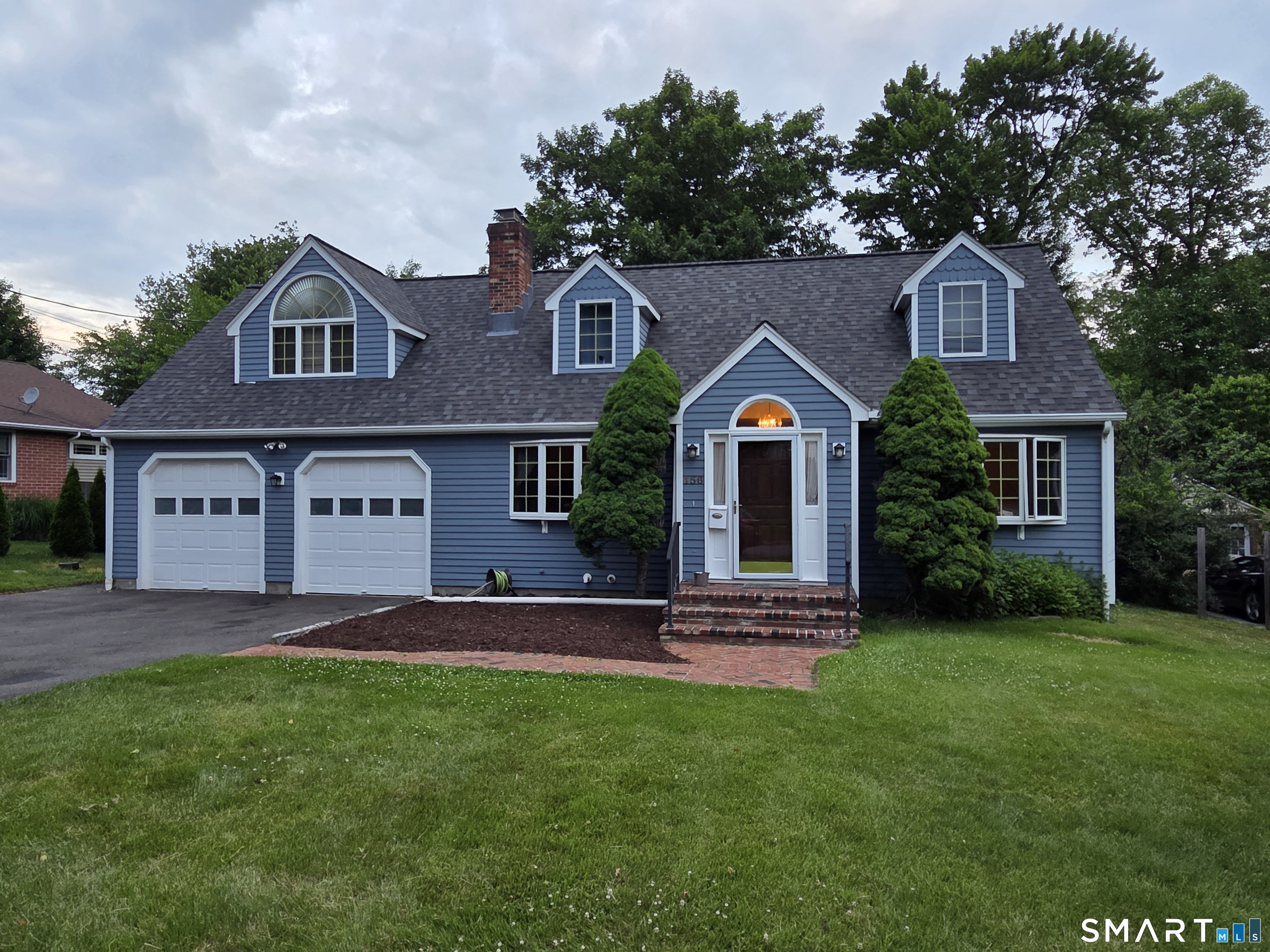 156 Fieldcrest Road Fairfield, CT 06825 - Photo 1 of 26