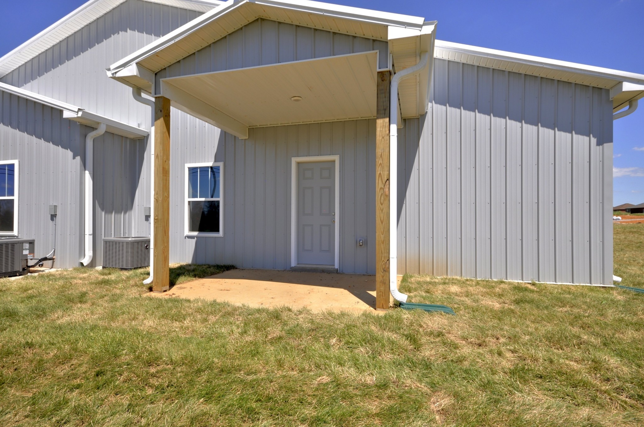 179 Bainbridge Drive, Unit A Clarksville, TN 37043 - Photo 33 of 33 a view of an house with backyard