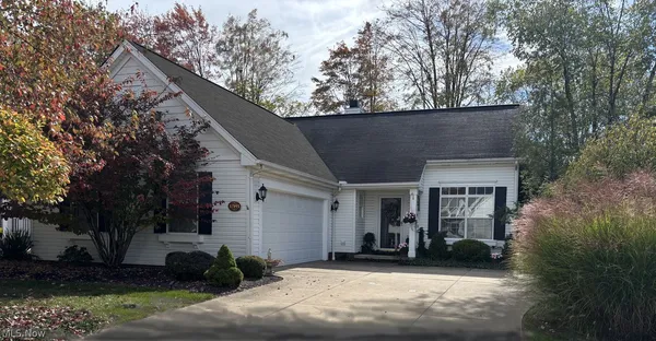$336,900 | 12193 Nutmeg Lane, North Royalton, OH 44133
