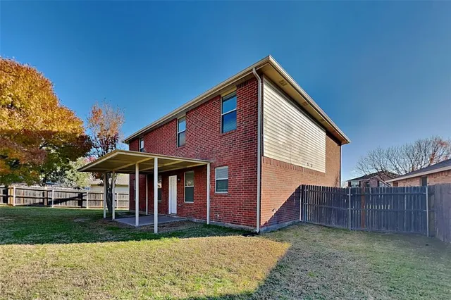 $2,275 | 5329 Temecula Road, Fort Worth, TX 76244