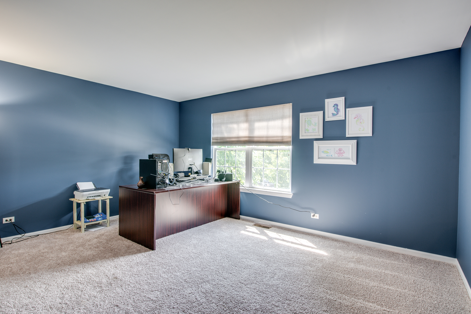 416 Hubbard Circle Plano, IL 60545 - Photo 23 of 57 a room with furniture and a window