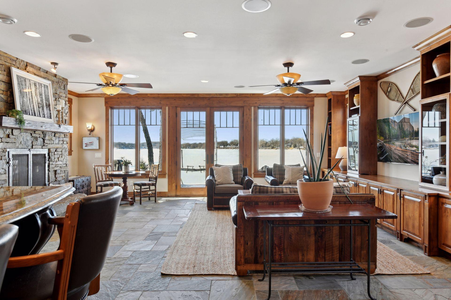 2029 Arbor Lane Mound, MN 55364 - Photo 7 of 112