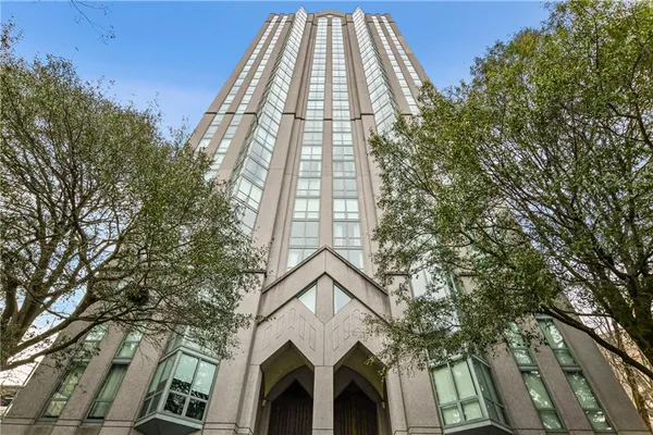 $249,900 | 2870 Pharr Ct S Northwest, Unit 1209, Atlanta, GA 30305