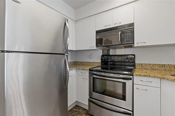 $249,900 | 2870 Pharr Ct S Northwest, Unit 1209, Atlanta, GA 30305