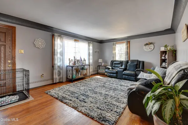 $295,000 | 39 Julia Street, Amsterdam, NY 12010