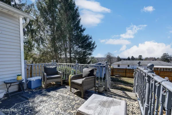 $295,000 | 39 Julia Street, Amsterdam, NY 12010