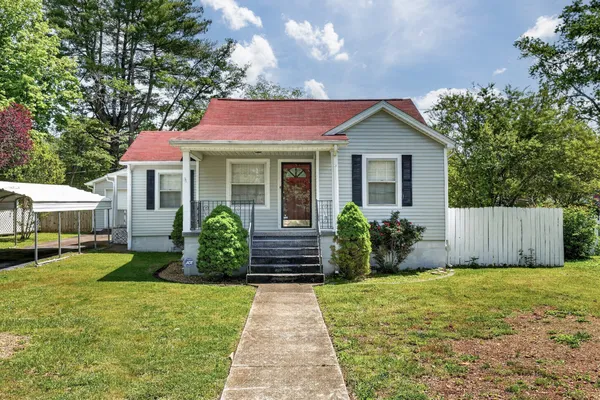 $200,000 | 509 3rd Avenue, Fayetteville, TN 37334