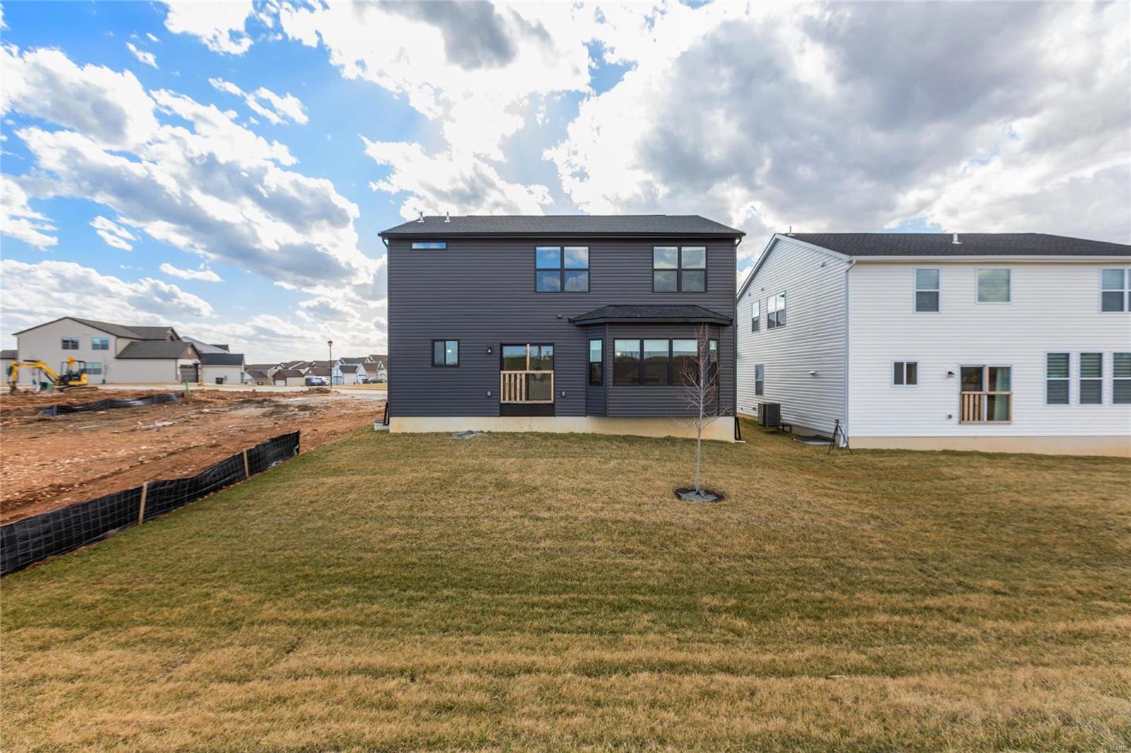 154 Mora Boulevard O'Fallon, MO 63368 - Photo 28 of 35