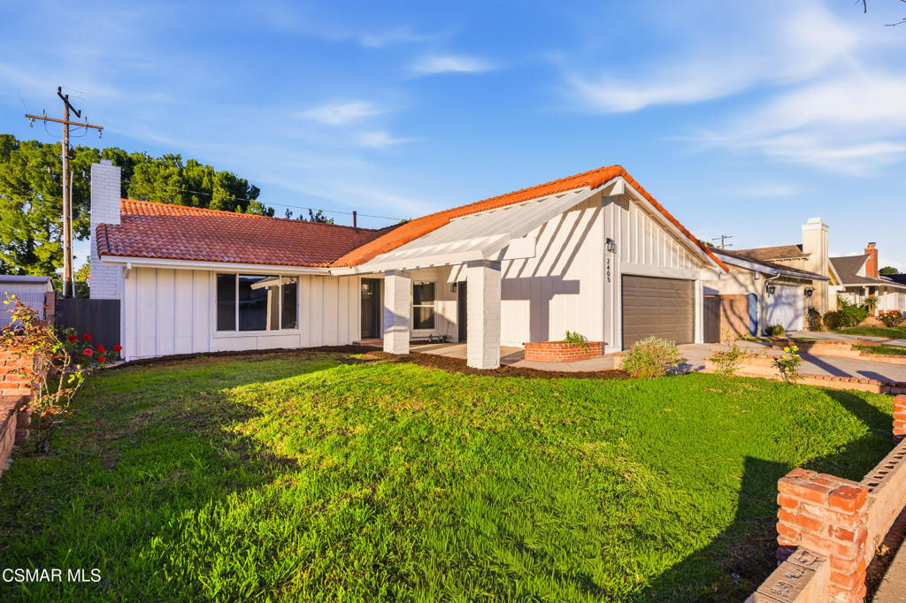 2405 Lee Street Simi Valley, CA 93065 - Photo 3 of 34