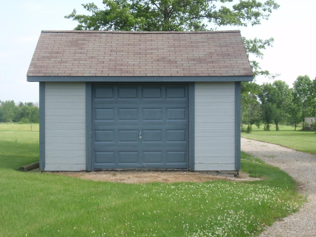 9252 Long Road Ostrander, OH 43061 - Photo 4 of 32 Gallery Image 4