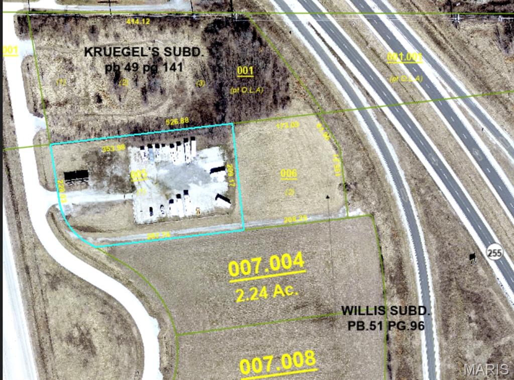 6901 Godfrey Road Godfrey, IL 62035 - Photo 2 of 17