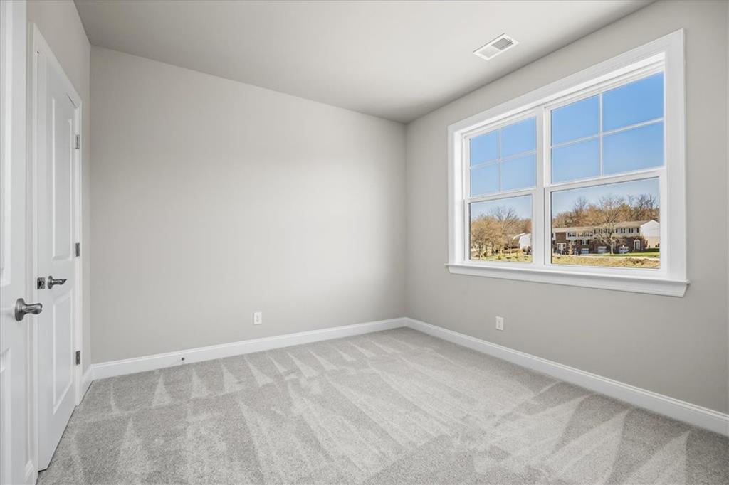 115 Quail Run Road, Unit 3 Venetia, PA 15367 - Photo 26 of 34 Bedroom 2