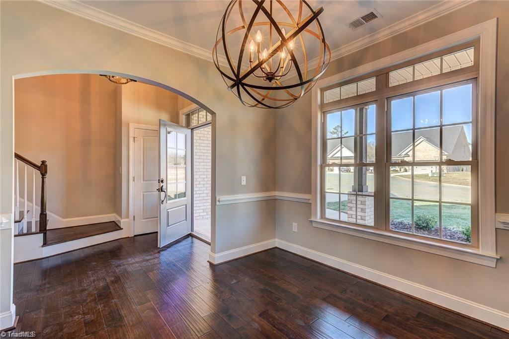 2273 Renaissance Lane High Point, NC 27262 - Photo 3 of 23 Gallery Image 3