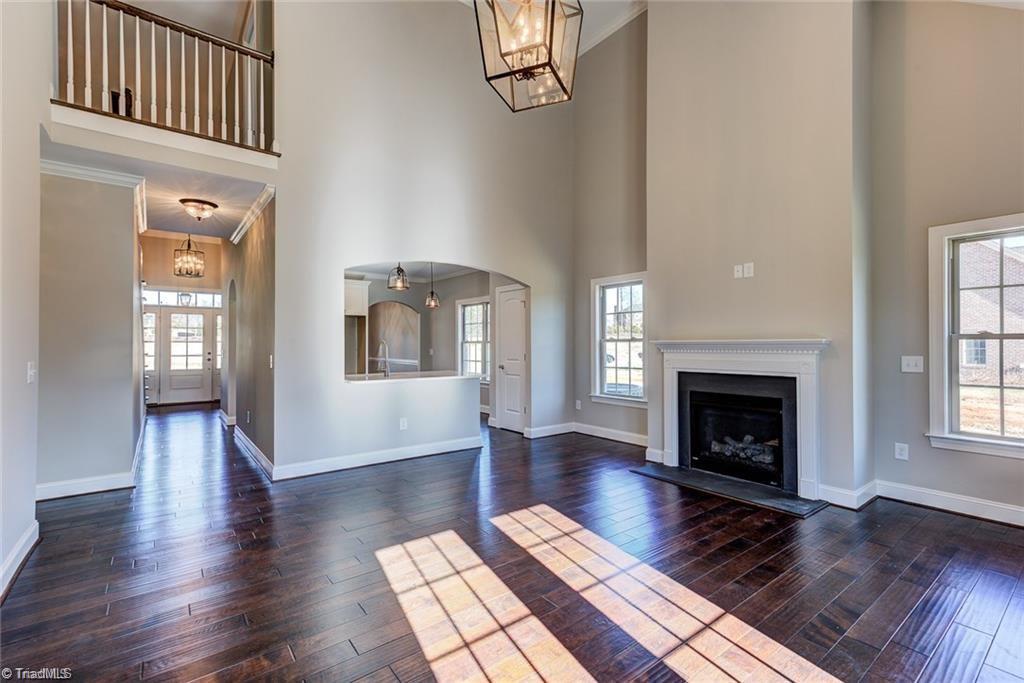 2273 Renaissance Lane High Point, NC 27262 - Photo 6 of 23 Gallery Image 6