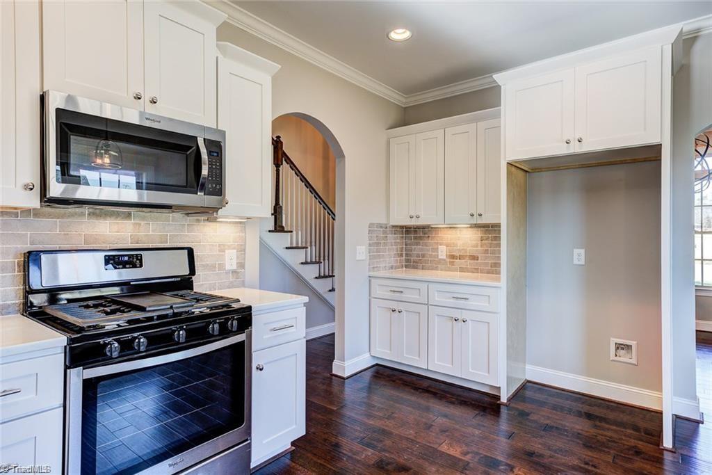 2273 Renaissance Lane High Point, NC 27262 - Photo 8 of 23 Gallery Image 8