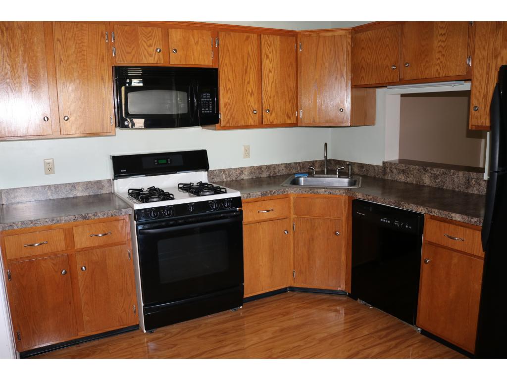 3 Galloway Road, Unit 28 Merrimack, NH 03054 - Photo 2 of 27