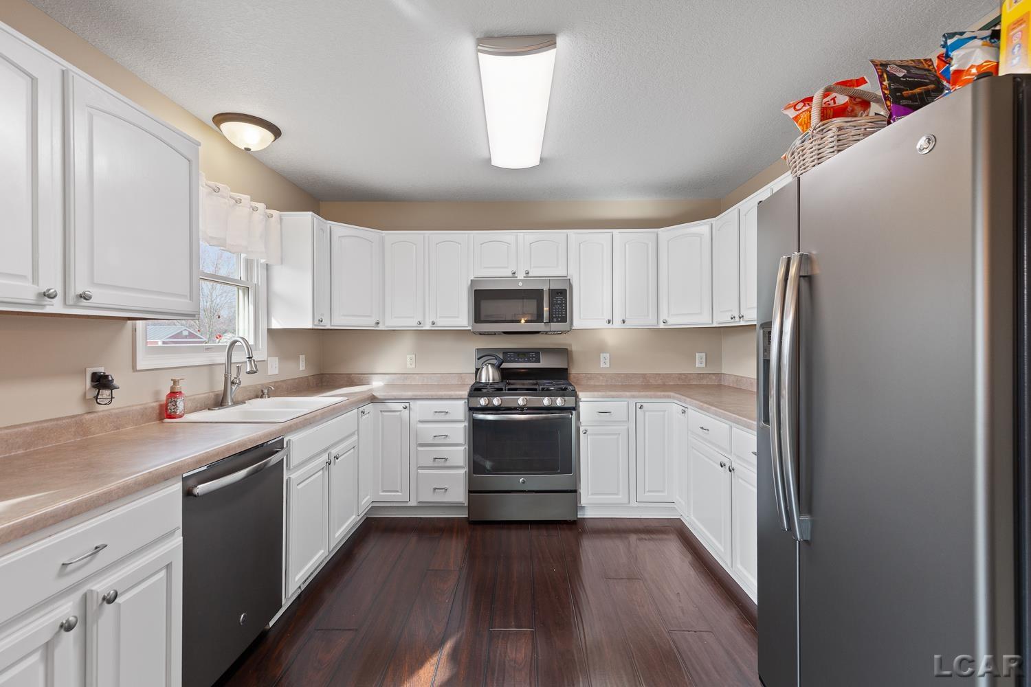 2147 Gady Road Adrian, MI 49221 - Photo 8 of 47