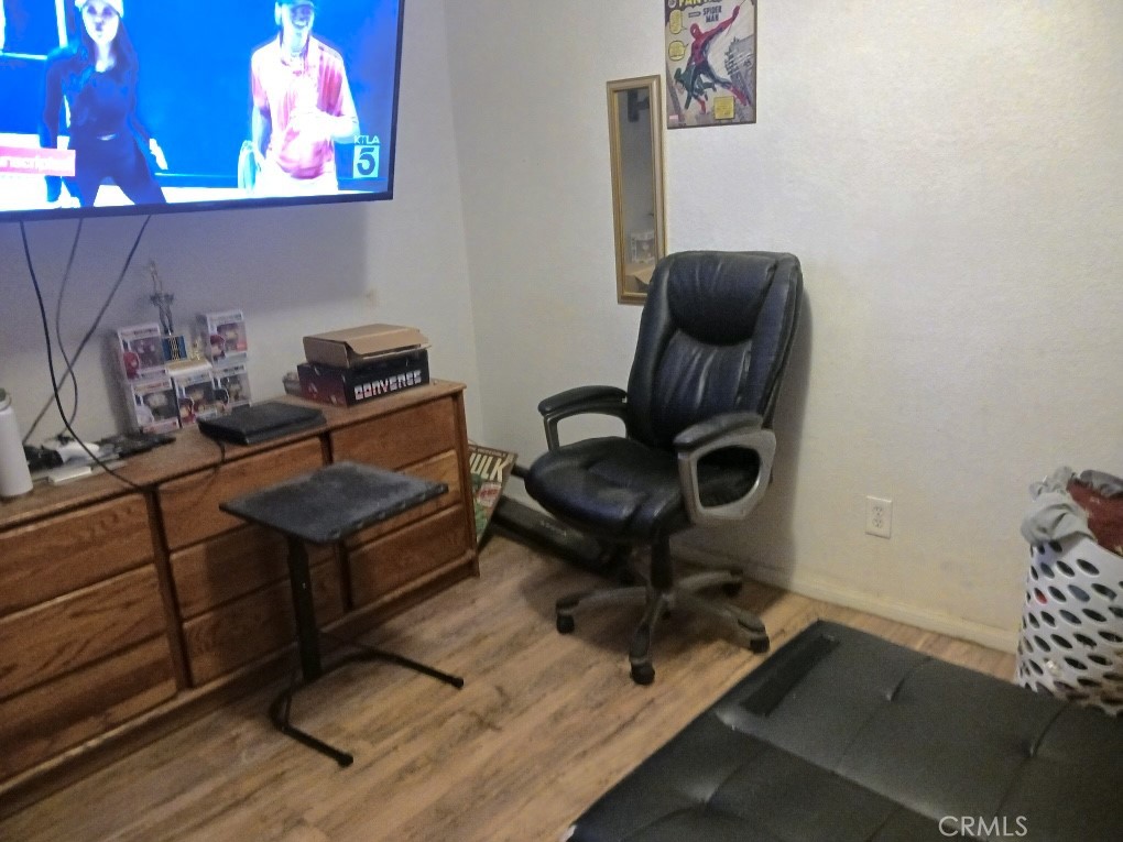 13615 Pauhaska Road Apple Valley, CA 92308 - Photo 22 of 24 Bedroom 1 Unit #1