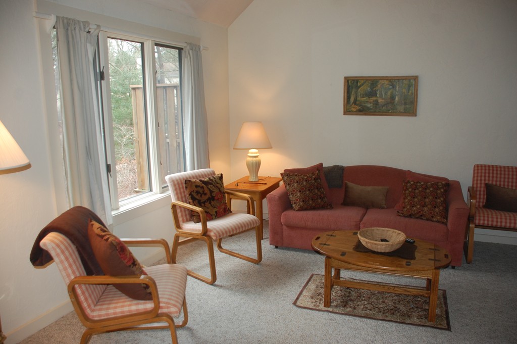 70 Shellback Way, Unit 70 Mashpee, MA 02649 - Photo 3 of 9 Gallery Image 3