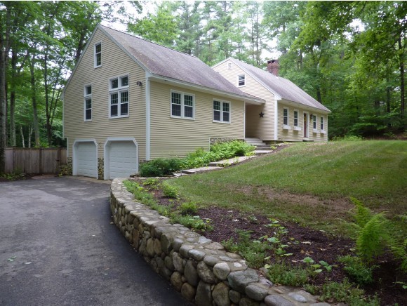 139 Nottingham Road Deerfield, NH 03037 - Photo 1 of 1