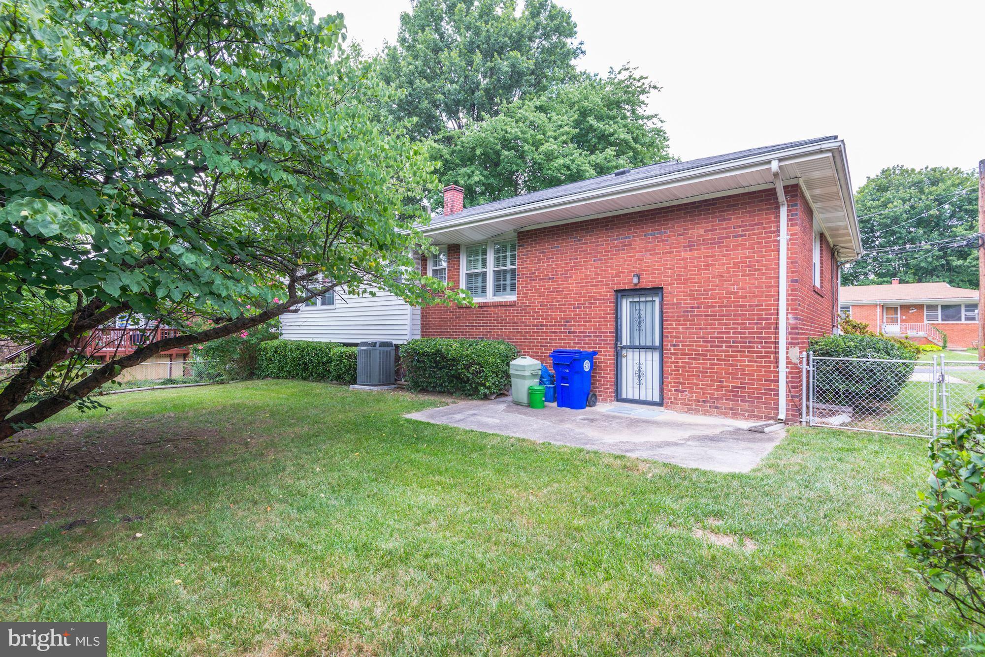 2124 Coleridge Drive Silver Spring, MD 20910 - Photo 18 of 18 Exterior (Rear)