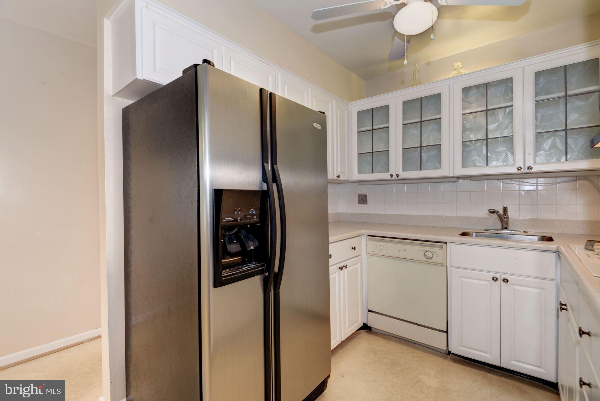 2124 Coleridge Drive Silver Spring, MD 20910 - Photo 6 of 18 Kitchen/Stainless Steel Refrigerator