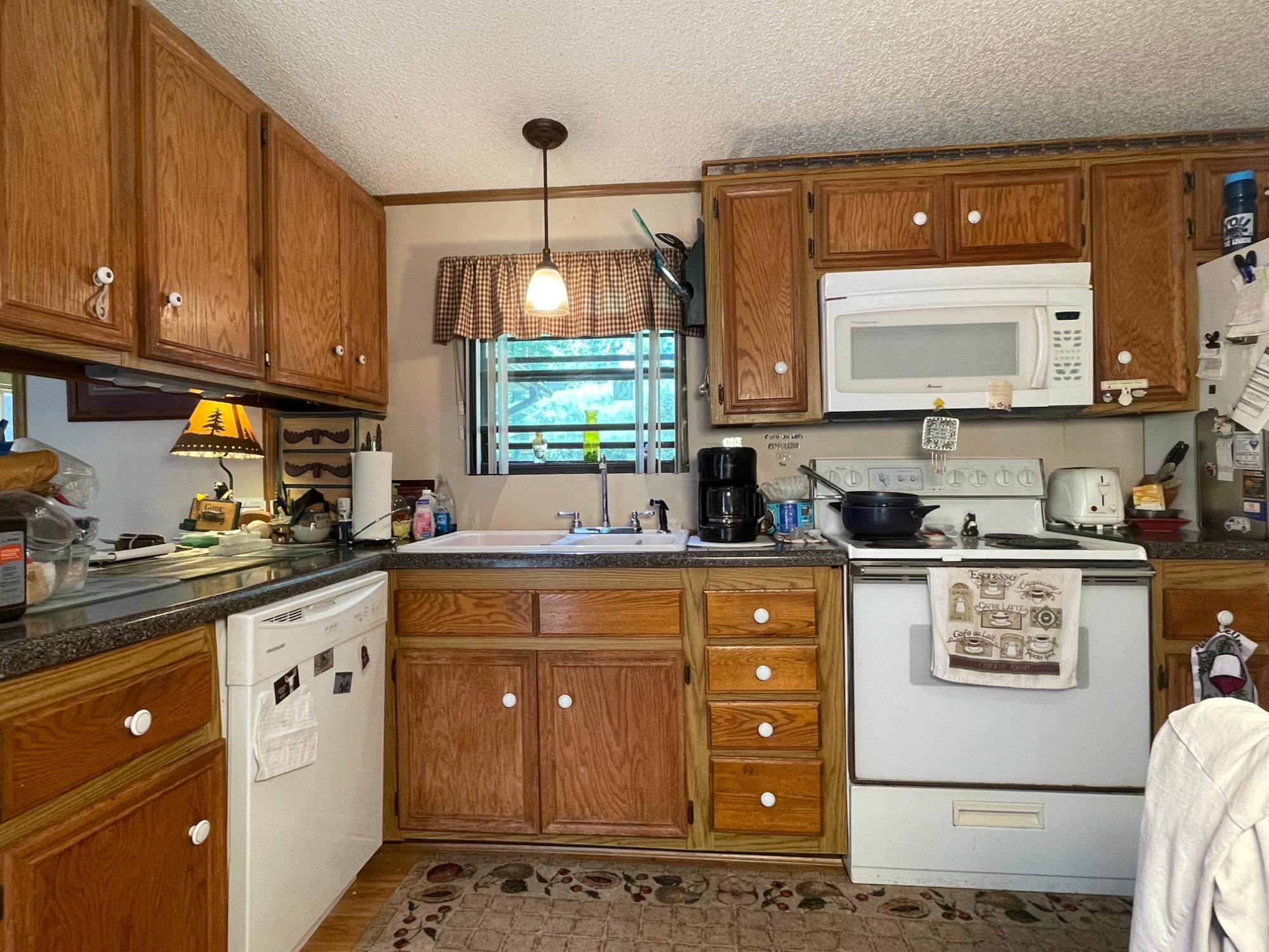 8823 Kurtzweil Road Sayner, WI 54560 - Photo 4 of 27 Gallery Image 4