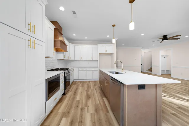 $475,000 | 108 East Ag Drive, New Bern, NC 28562