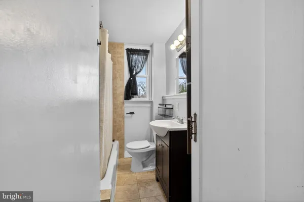 $199,900 | 1015 Baltimore Avenue, Wilmington, DE 19805