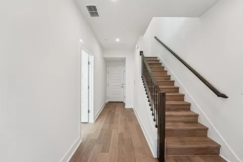 $574,999 | 200 West 56th Street, Unit 8104, Austin, TX 78751