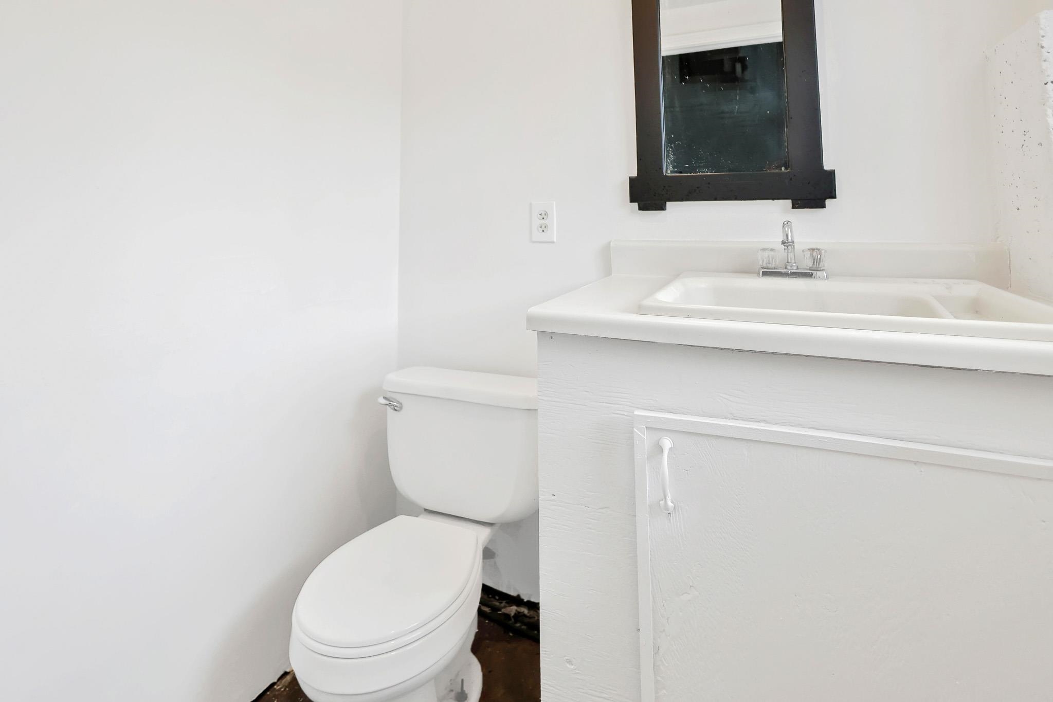 2 A Mulberry Street Windham, NH 03087 - Photo 32 of 37