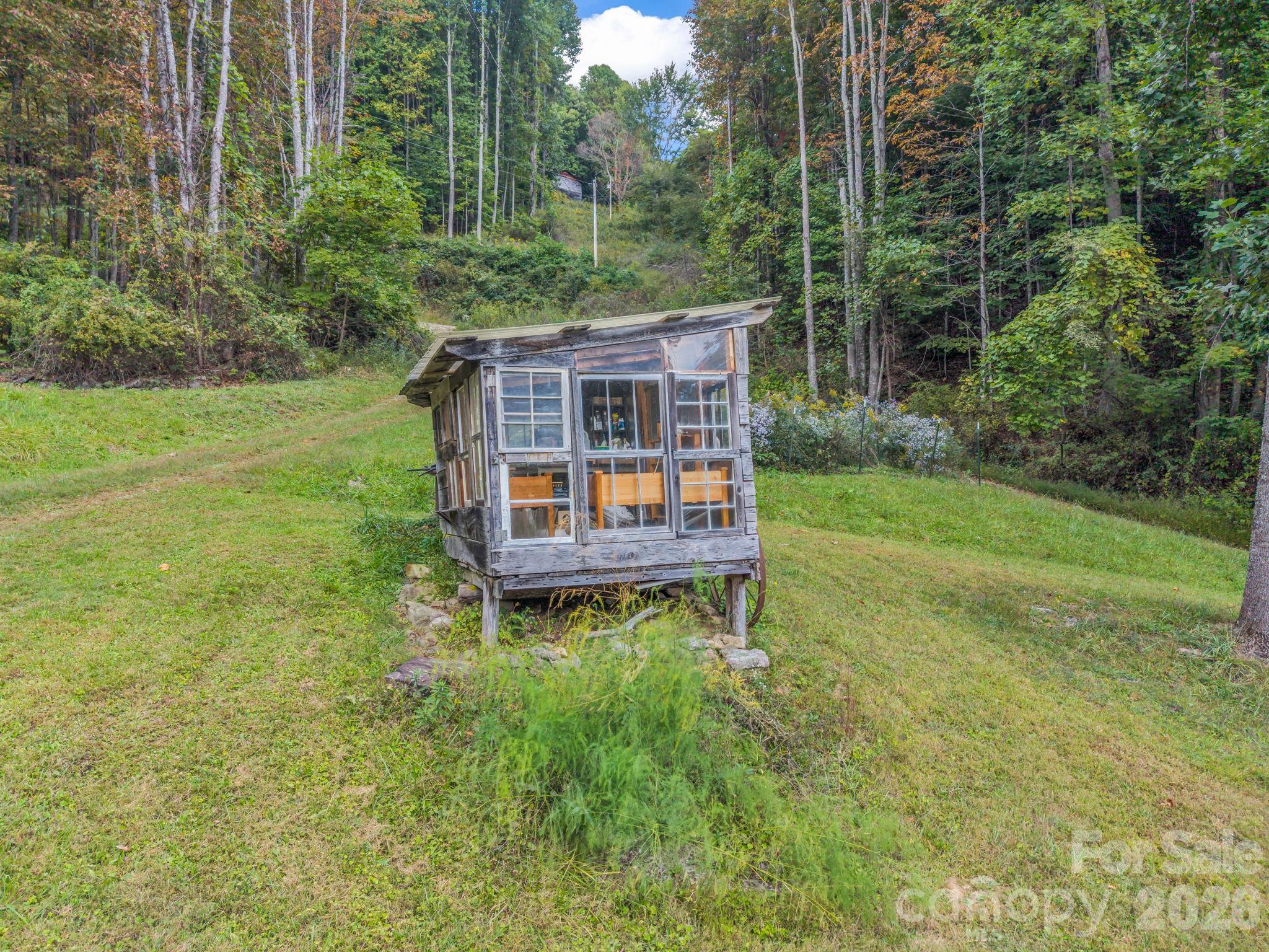 765 Hawk Ridge Lane Marshall, NC 28753 - Photo 44 of 48 Gallery Image 44