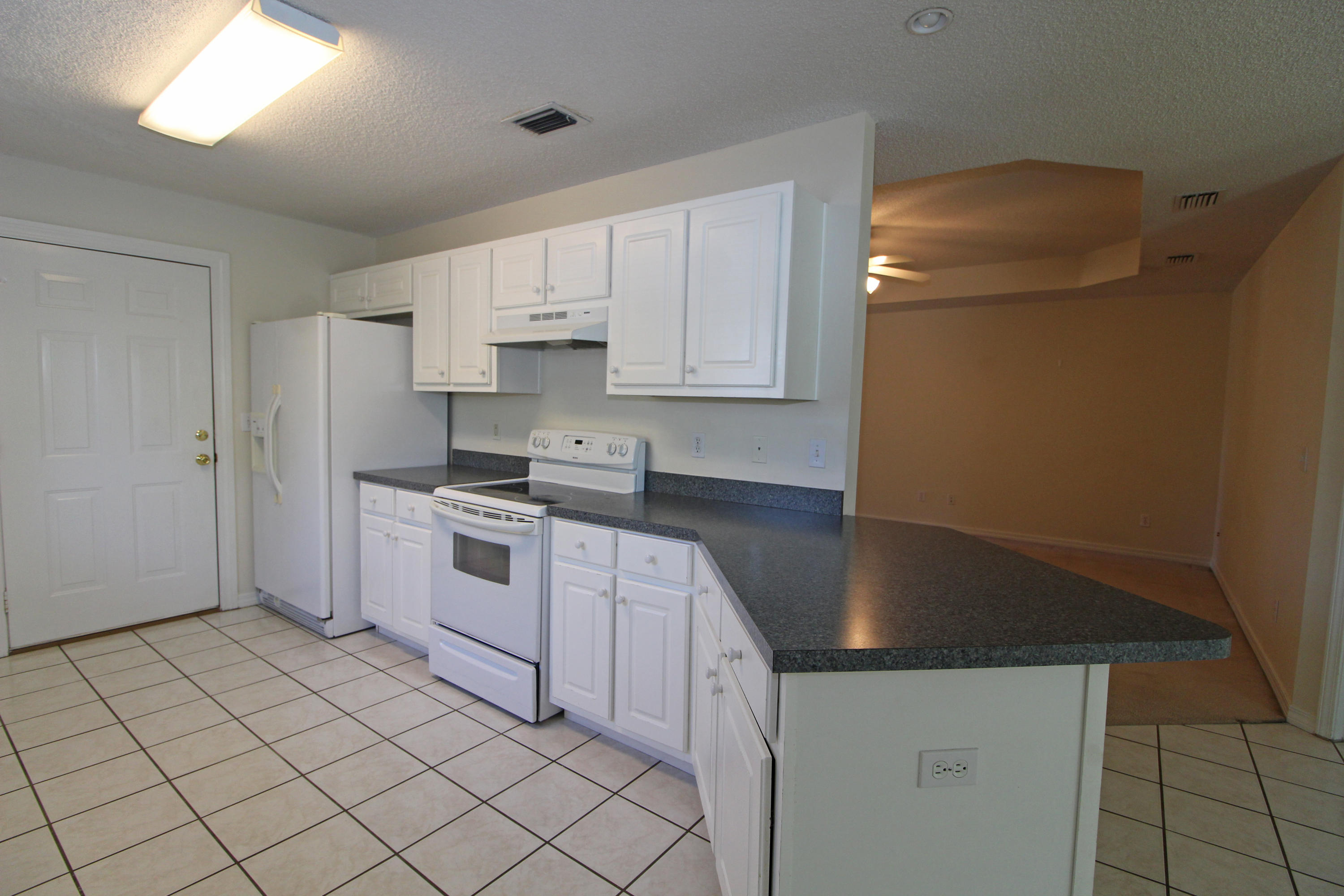 34 Cactus Road Mary Esther, FL 32569 - Photo 11 of 30 Kitchen