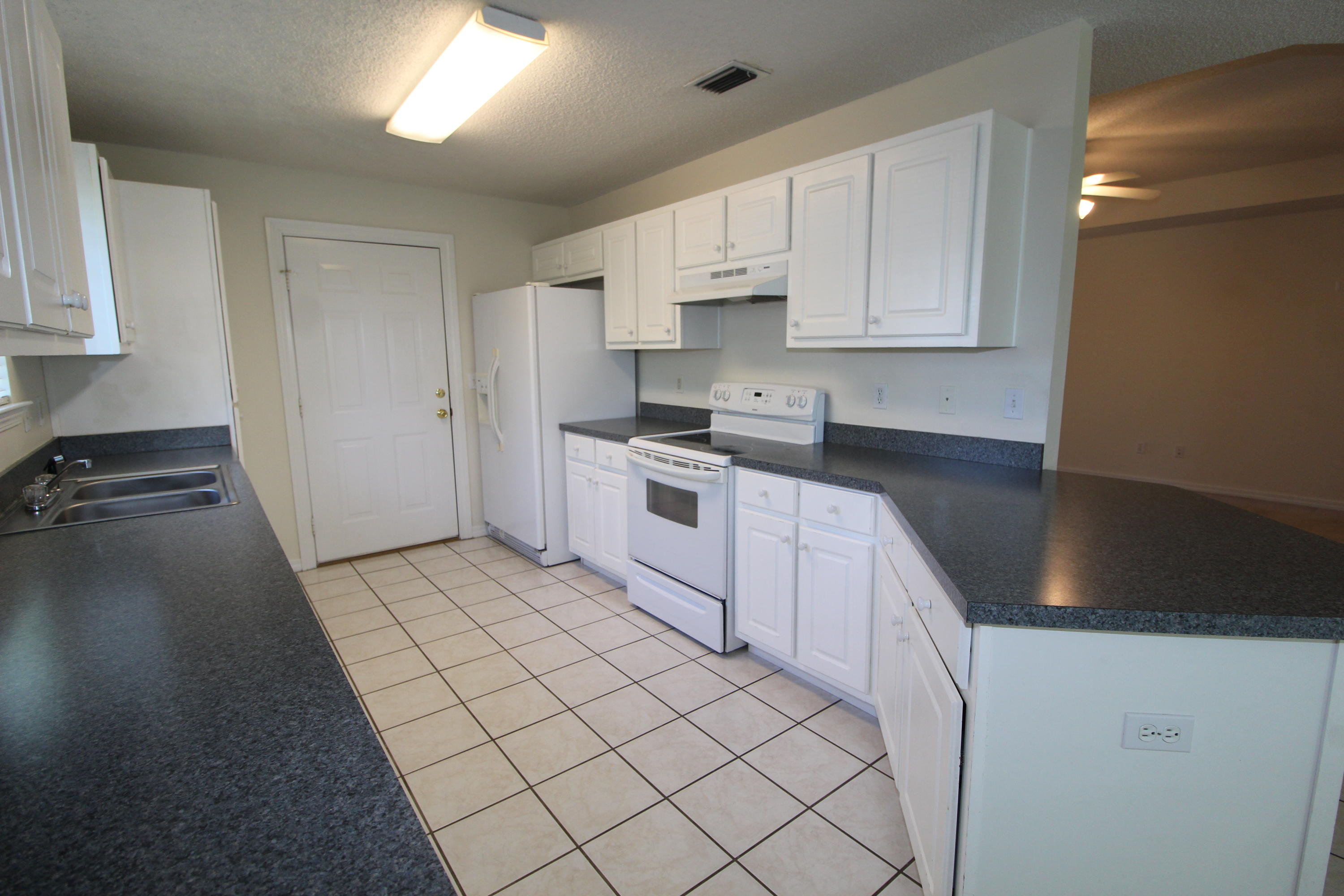34 Cactus Road Mary Esther, FL 32569 - Photo 12 of 30 Kitchen