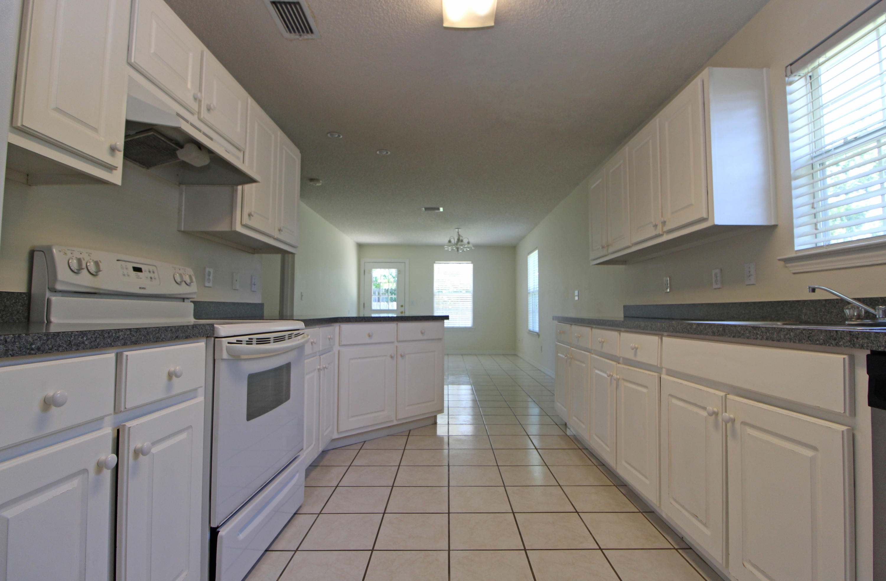 34 Cactus Road Mary Esther, FL 32569 - Photo 14 of 30 Kitchen