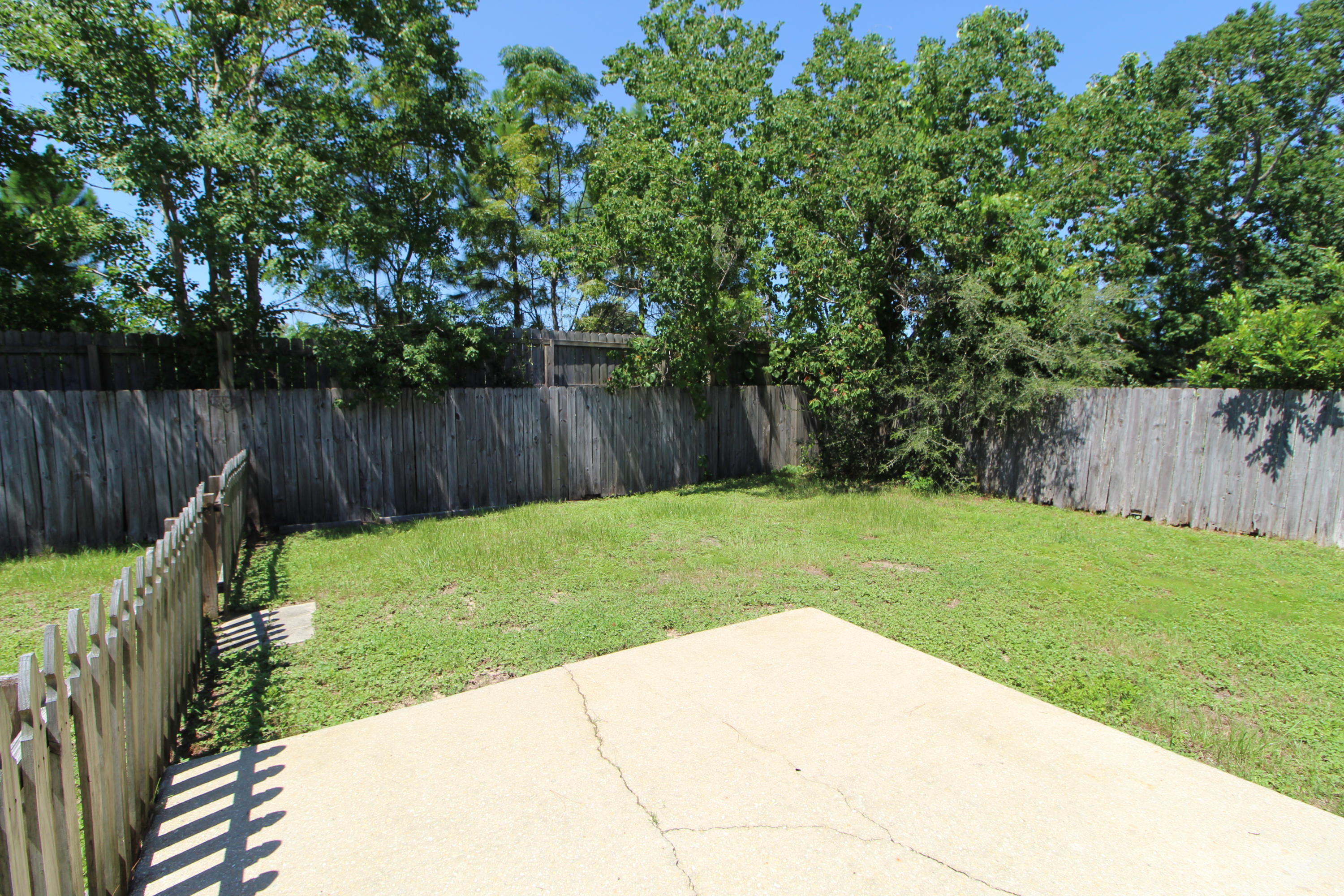 34 Cactus Road Mary Esther, FL 32569 - Photo 27 of 30 Back Yard