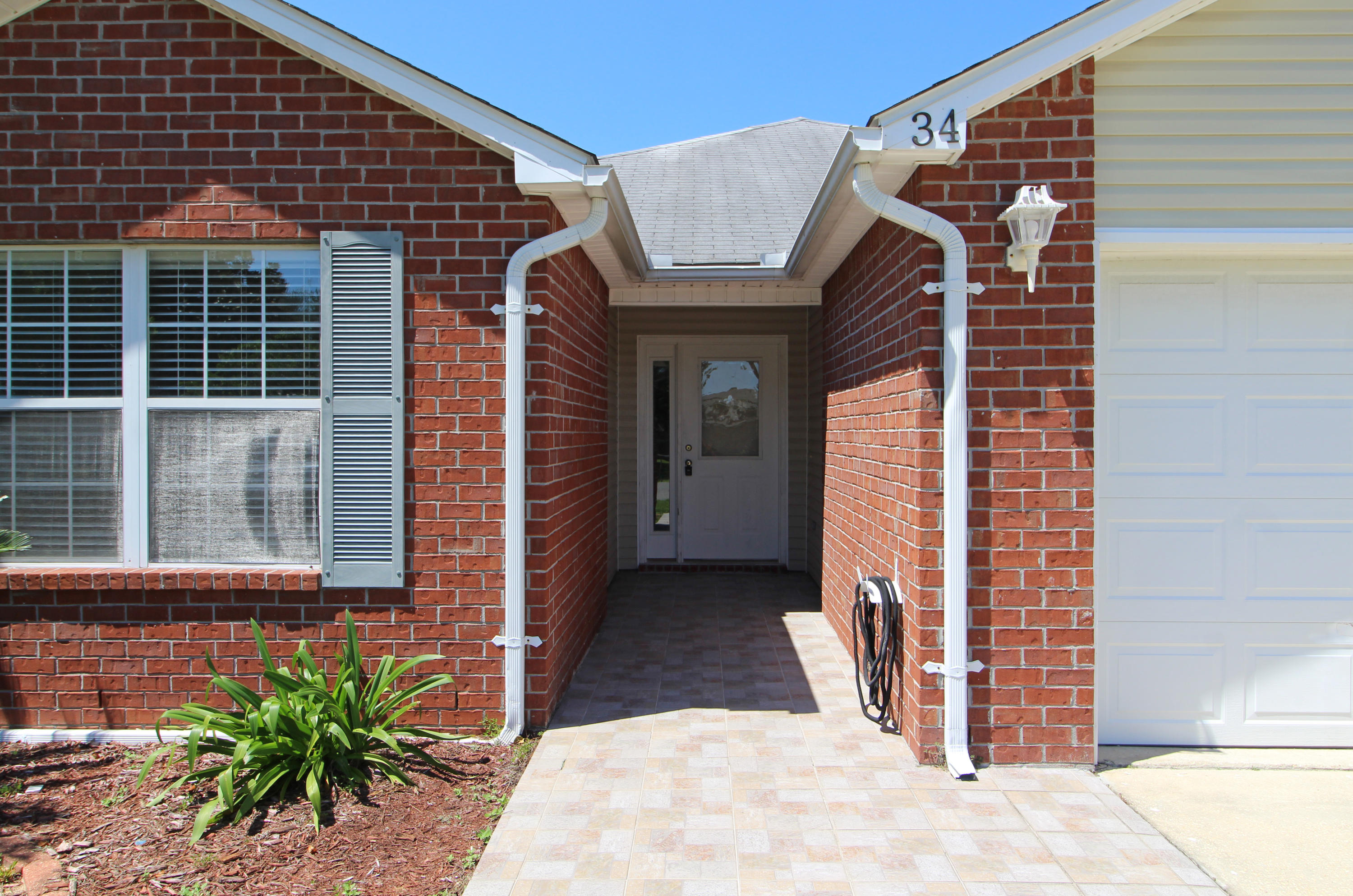 34 Cactus Road Mary Esther, FL 32569 - Photo 3 of 30 Entry