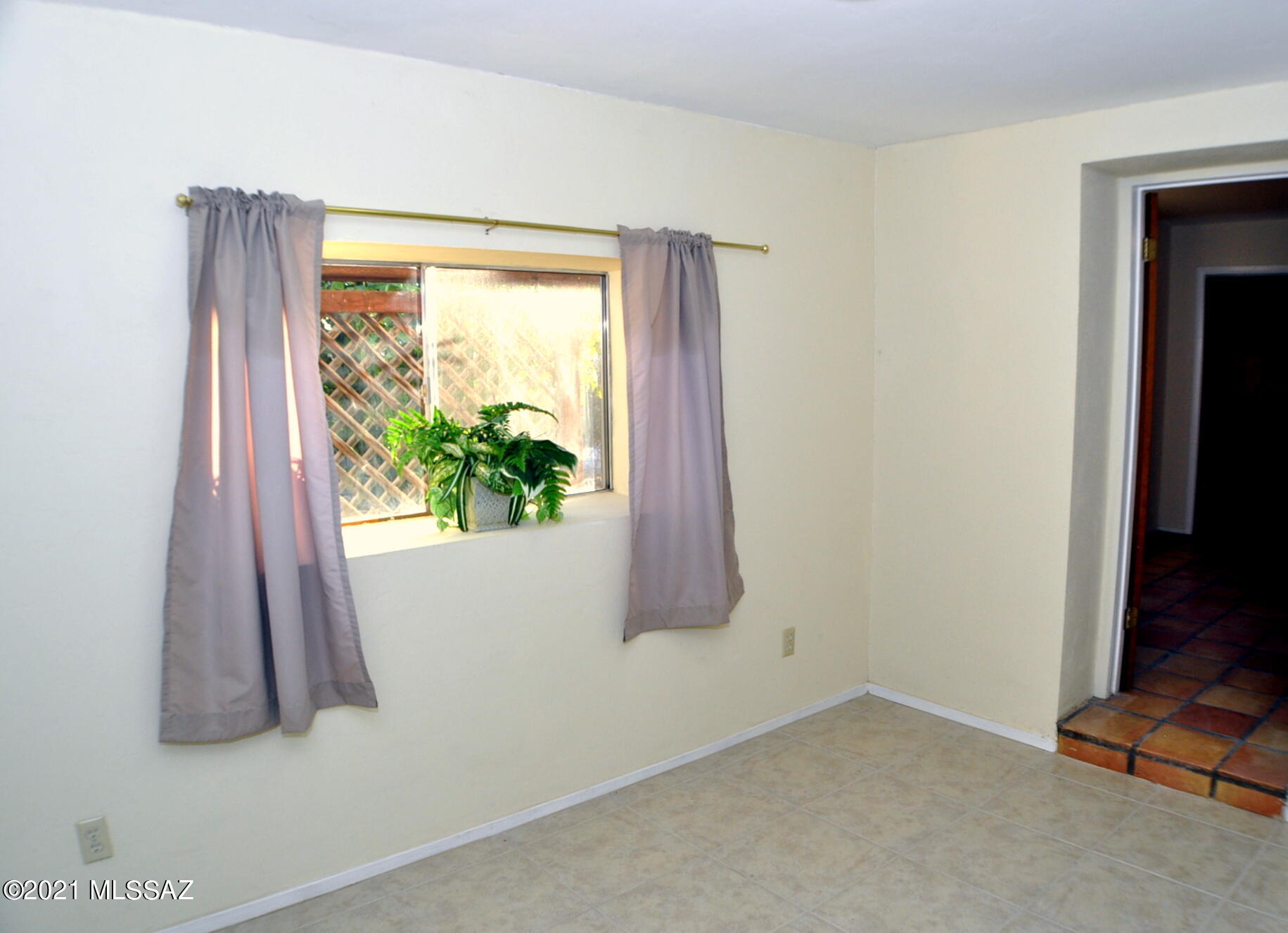 1051 East Mossman Road Tucson, AZ 85706 - Photo 31 of 48 Gallery Image 31