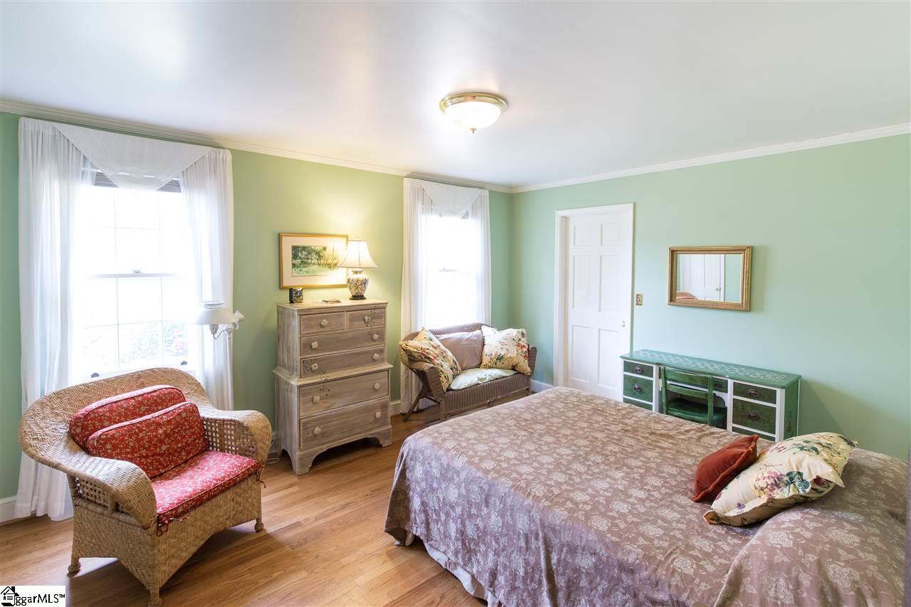 1001 Parkins Mill Road Greenville, SC 29607 - Photo 10 of 23