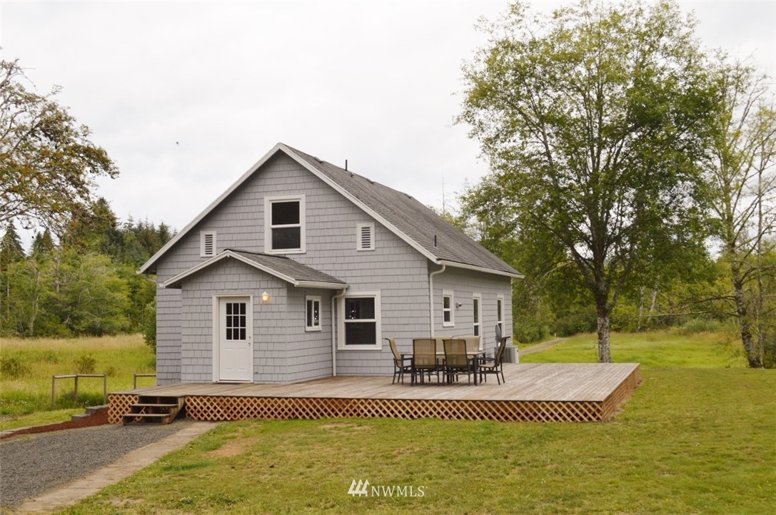 49 Leutz Road Aberdeen, WA 98520 - Photo 3 of 24 Gallery Image 3