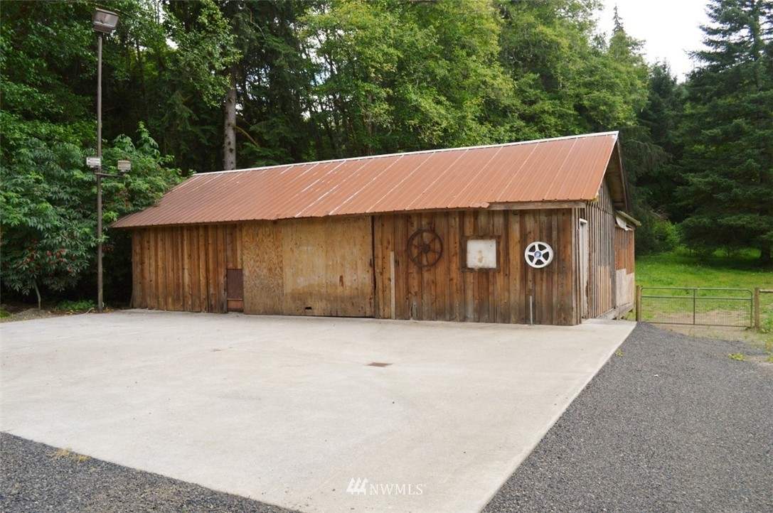 49 Leutz Road Aberdeen, WA 98520 - Photo 6 of 24 Gallery Image 6