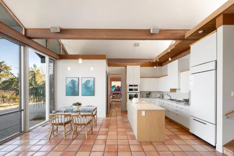 $4,995,000 | 51 Cragmont Way, Woodside, CA 94062