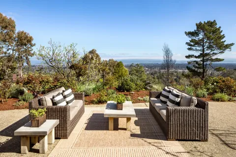 $4,995,000 | 51 Cragmont Way, Woodside, CA 94062