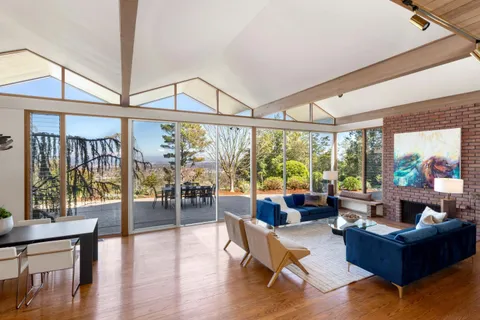 $4,995,000 | 51 Cragmont Way, Woodside, CA 94062