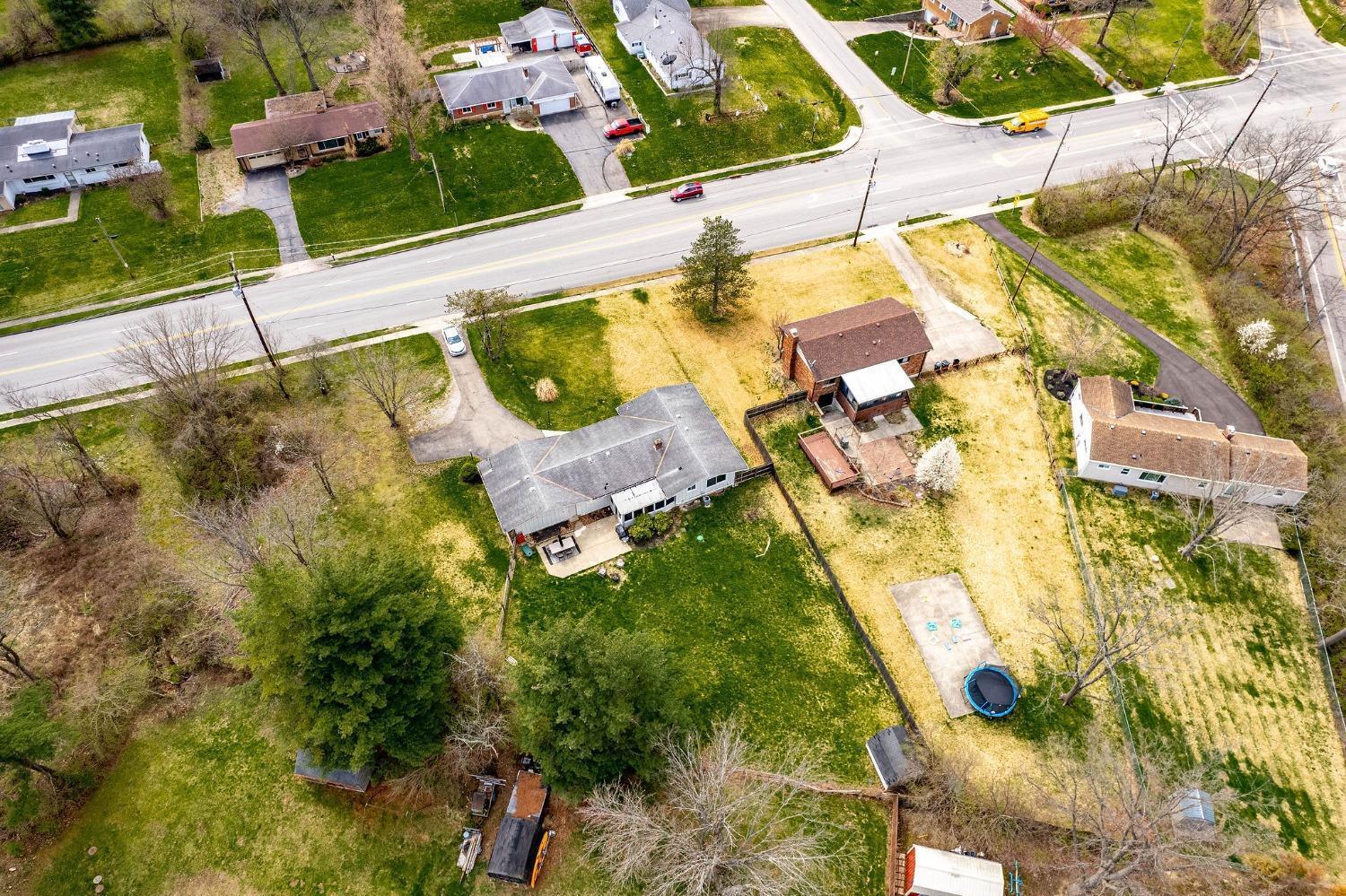 10068 Winton Road Cincinnati, OH 45231 - Photo 31 of 32 Gallery Image 31